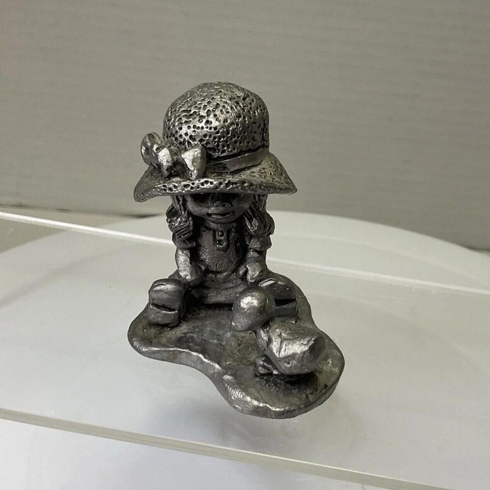 1975 Michael‎ Ricker Pewter Signed Figurine of Girl with Big Hat and Little Duck